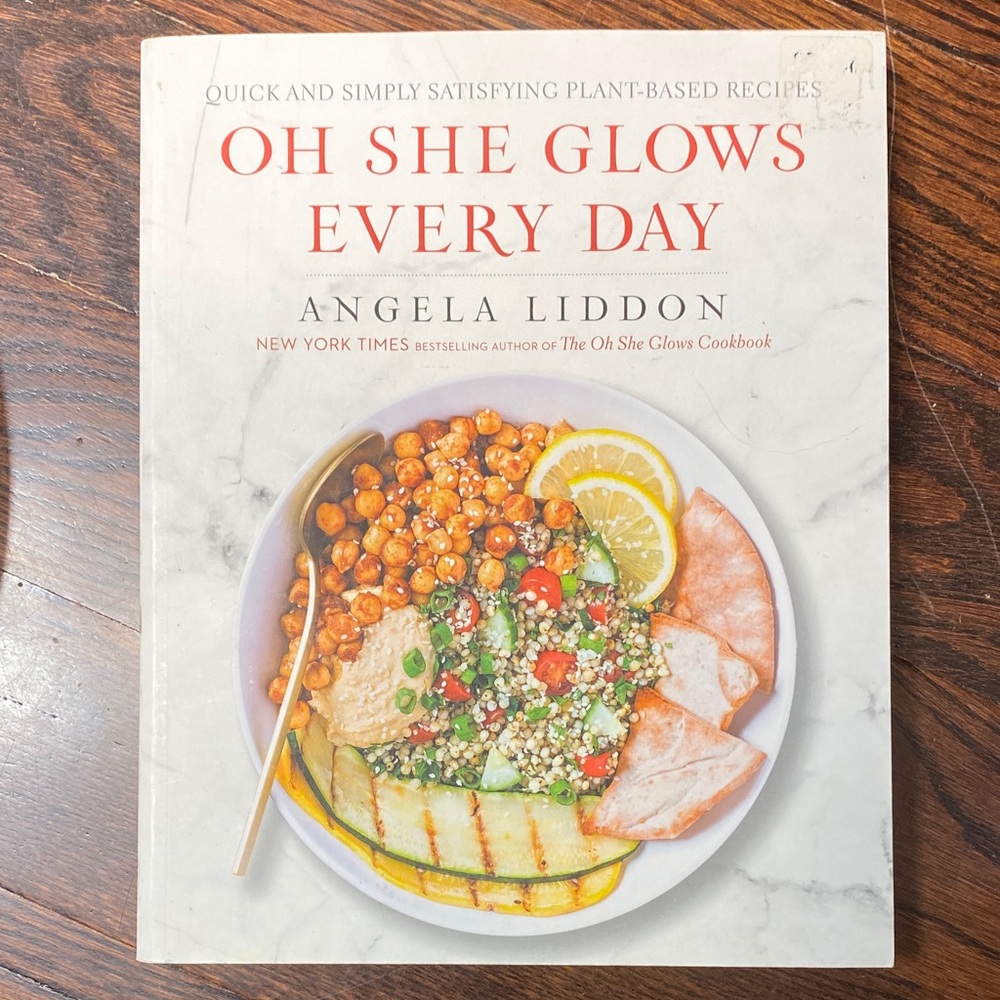 Oh She Glows Cookbook by Angela Liddon